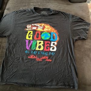 Good vibes shirt (young&wild)